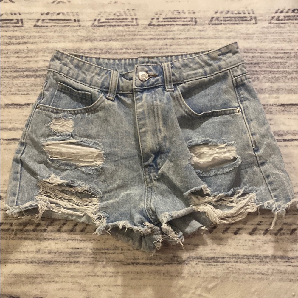 Distressed Denim Shorts - Light Blue